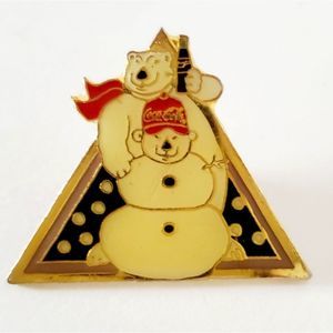 COCA COLA Vintage Coca-Cola Polar Bear Christmas Collector Pin